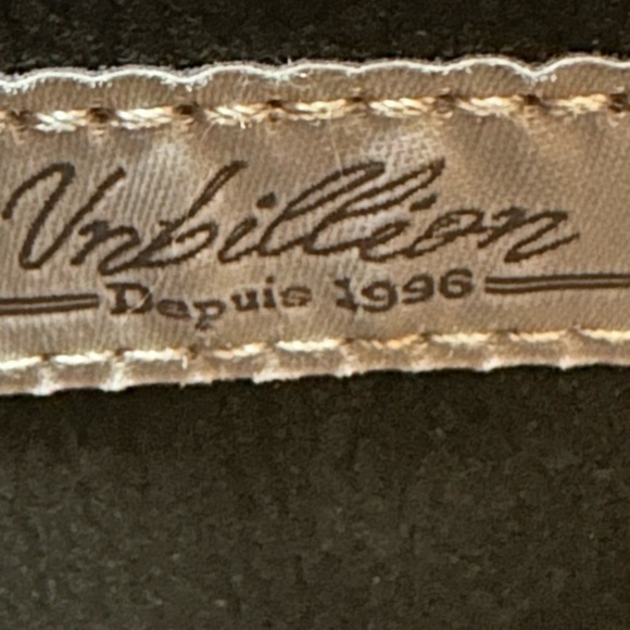 Unbillion Large Sized Black Leather and Faux Furry Bag -Very Clean - EUC - Picture 9 of 10